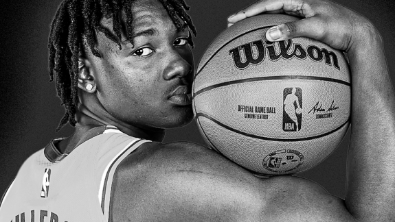 Lakers toma decisão crucial em relação a seu calouro