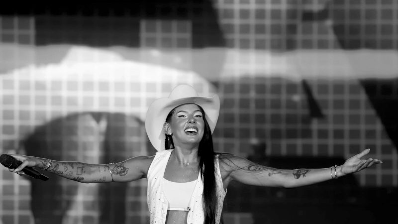 De Anitta a Ana Castela: quem canta o hino em Interlagos