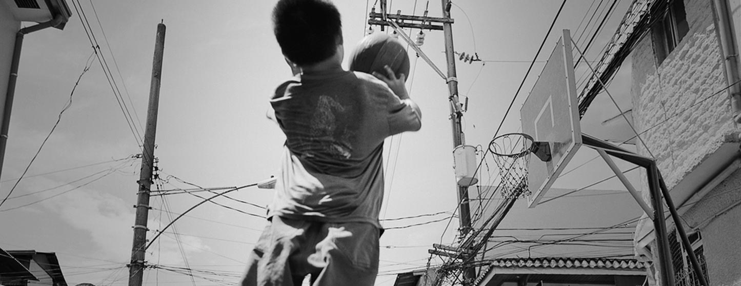 Fotógrafo Francês retrata o basquete pelo mundo