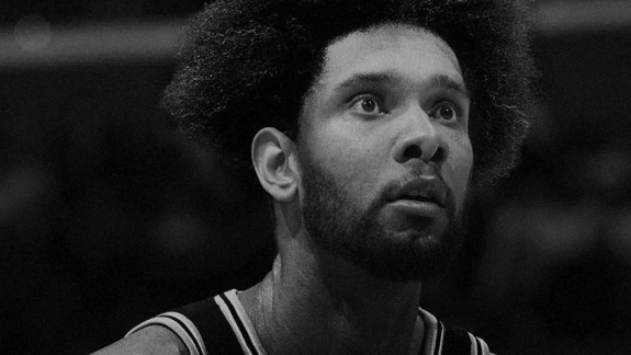 Tim Duncan está treinando Kickboxing durante aposentadoria