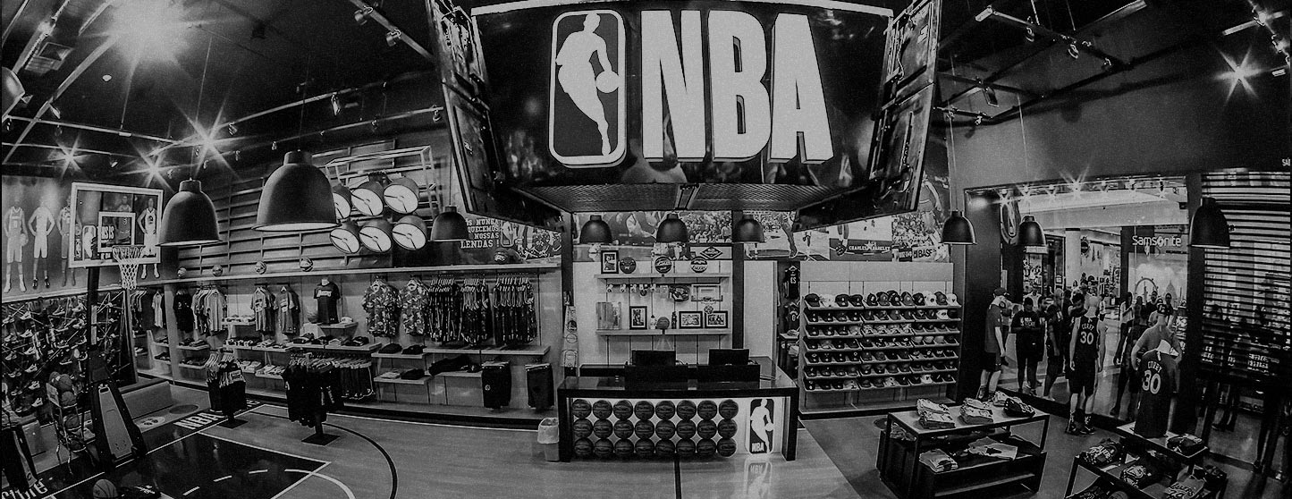 NBA inaugura loja na Galeria do Rock no centro de São Paulo