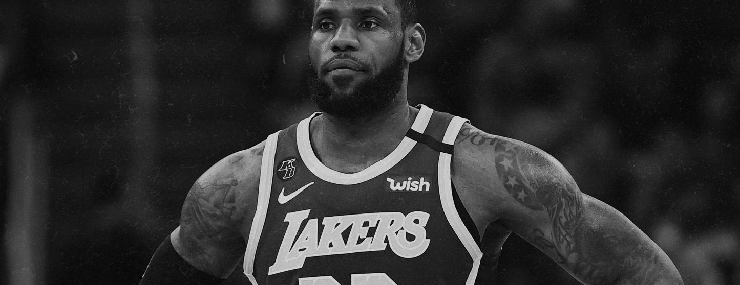 LeBron chama apresentadora da Fox News de racista hipócrita