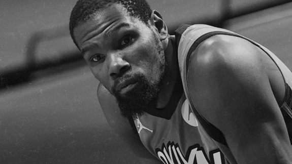 NBA: Kevin Durant vai ficar de quarentena devido protocolo contra Covid-19