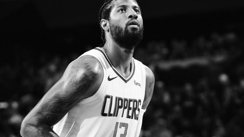 Ty Lue mostra preocupação por Paul George após derrota do Clippers para o Suns