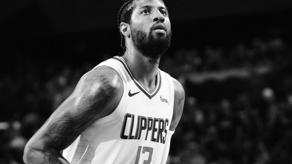 Ty Lue mostra preocupação por Paul George após derrota do Clippers para o Suns