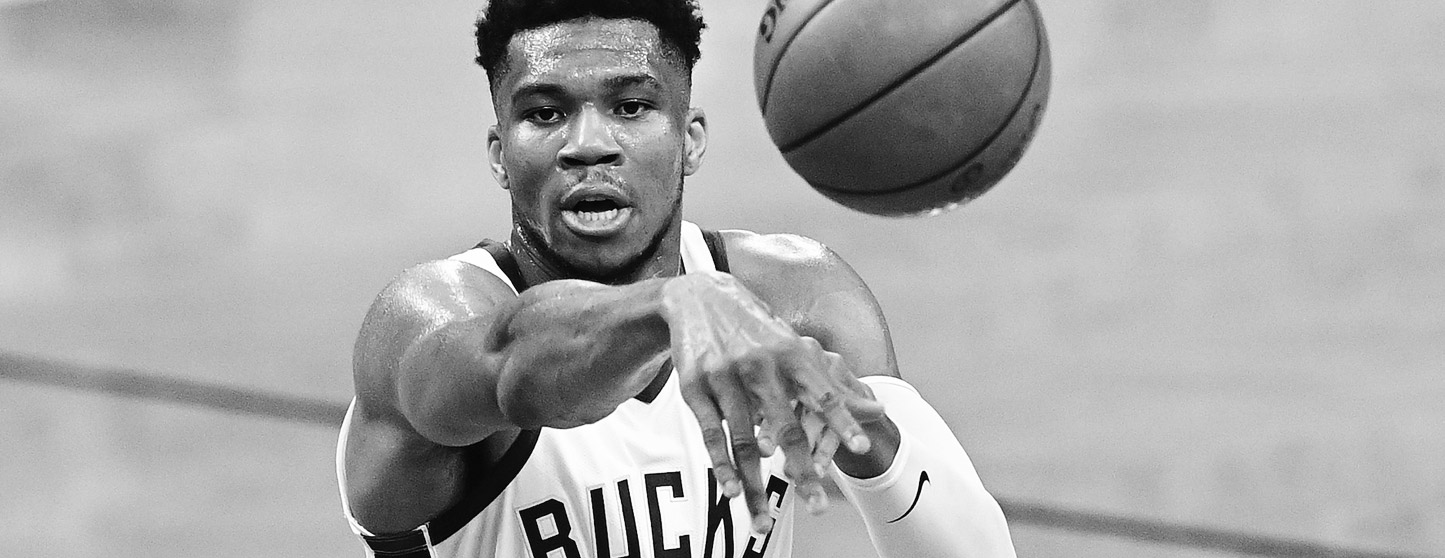 NBA: Giannis Antetokounmpo faz grande declaração para companheiro no Bucks