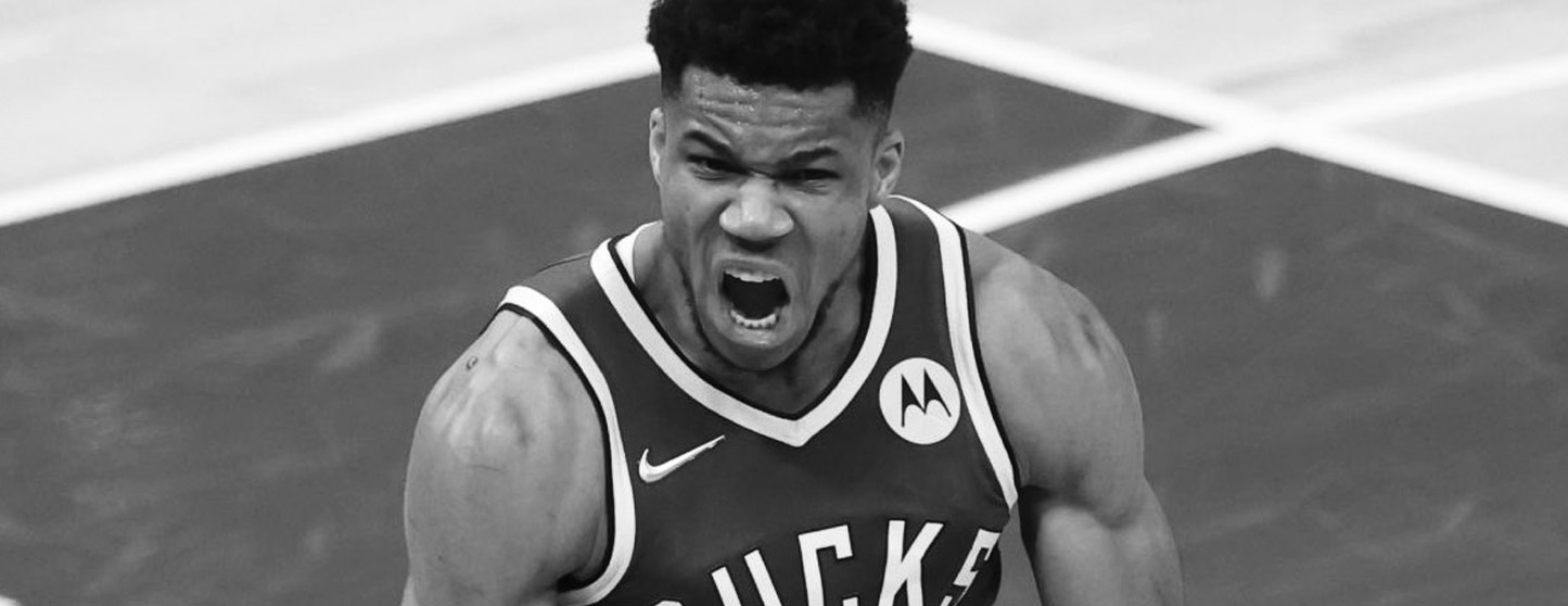 NBA: Estatística insana de Giannis Antetokounmpo mostra como ele dominou o jogo 3 entre Suns e Bucks