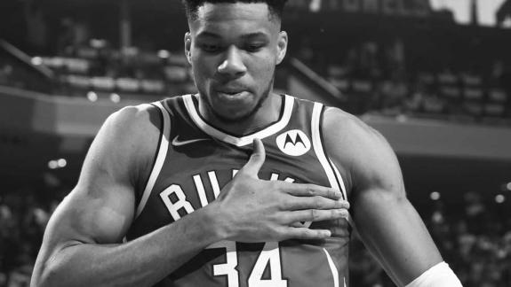 NBA: Shaq compara jogo de Giannis Antetokounmpo ao seu