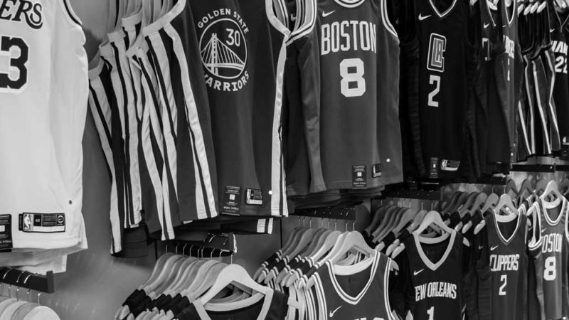 A camisa da NBA mais vendida nas últimas semanas