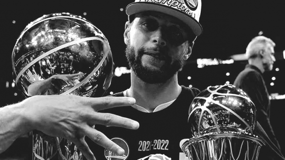 NBA: Stephen Curry é um dos cinco melhores jogadores de todos os tempos?
