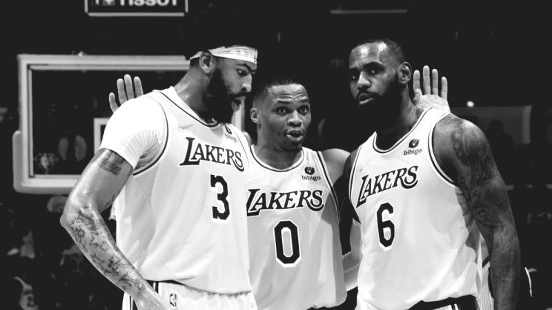 Prevendo a escalação titular e o melhor reserva de cada time da NBA para a temporada 2022-23