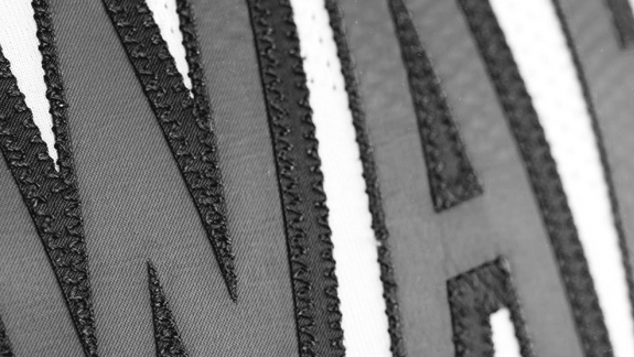 NBA: Warriors revela seu novo uniforme Classic Edition para a temporada 2024-25