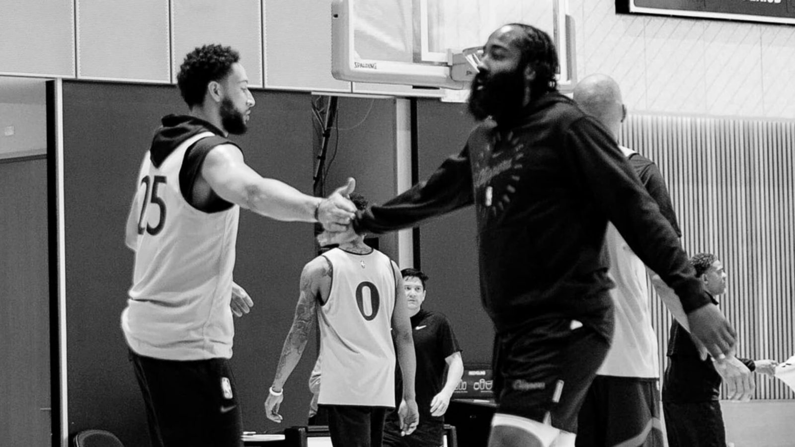 Warriors e Knicks disputaram Ben Simmons antes do Kings