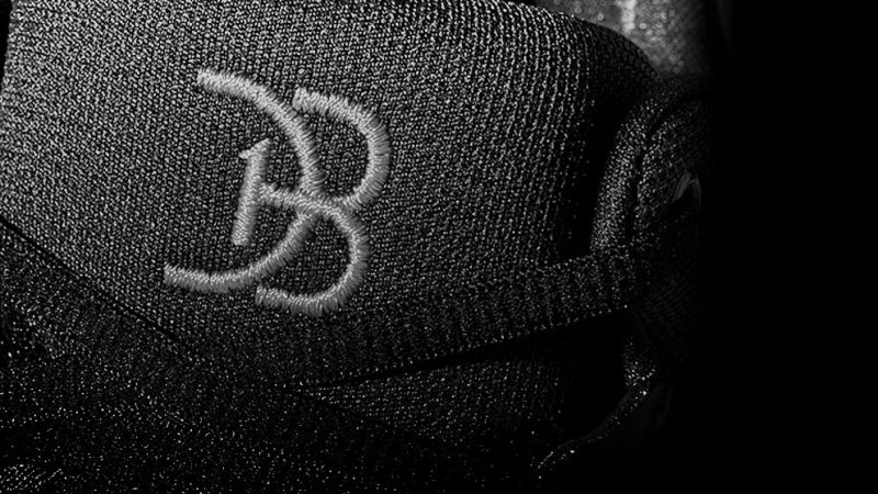 Devin Booker Nike Zoom Rev 2017
