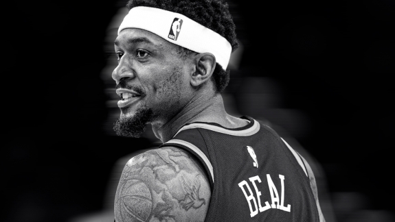 Bradley Beal assina com o Clippers após acordo de buyout com o Suns