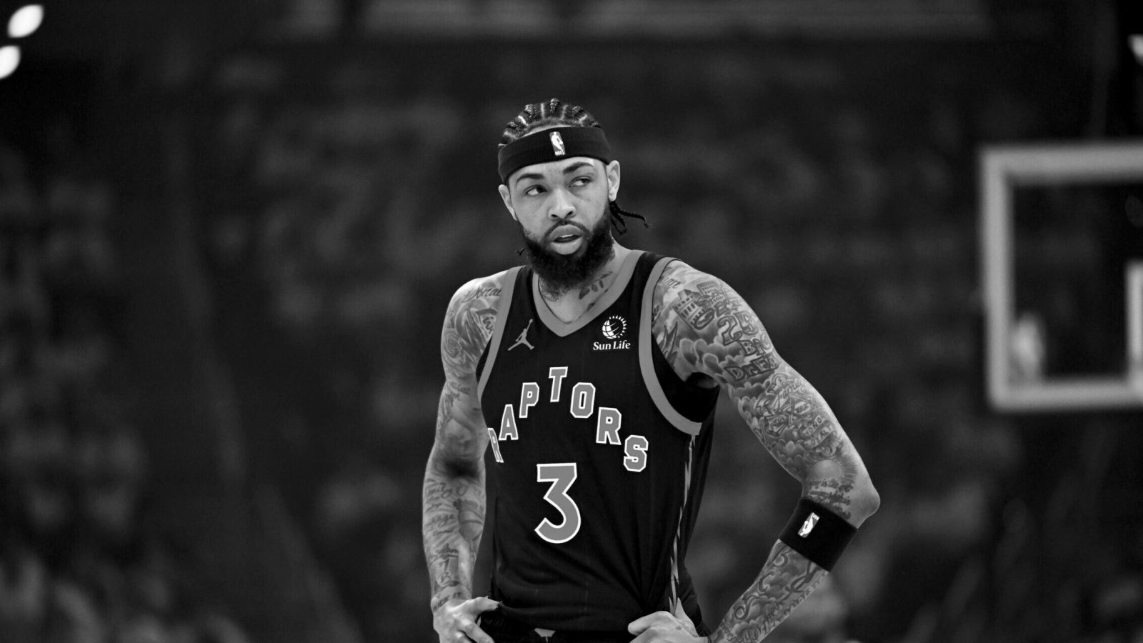Ingram, a peça da troca de Kawhi, rompeu parte do Aquiles