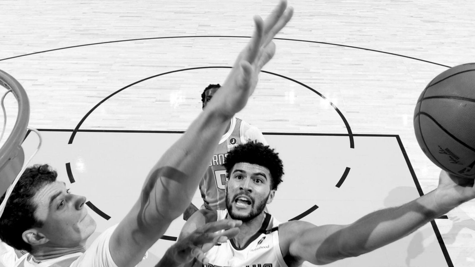 Grizzlies x Hornets: quem apagou os 11 pontos do Hornets