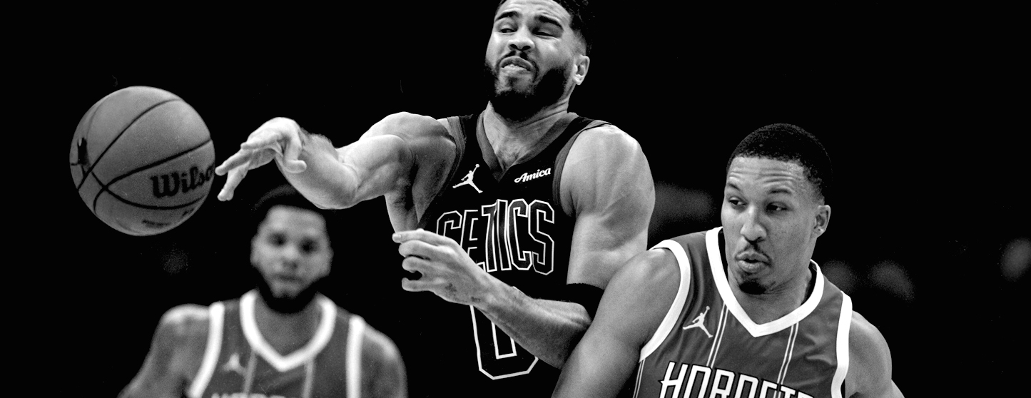 Expulsão de Grant Williams é o mais recente capítulo bizarro de sua saída dos Celtics