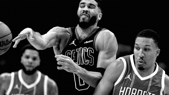 Expulsão de Grant Williams é o mais recente capítulo bizarro de sua saída dos Celtics