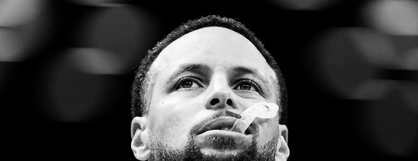 Lacob nega troca de Curry e revela ofertas do Warriors