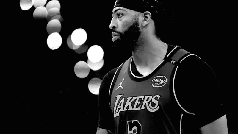 NBA: Anthony Davis interrompe entrevista de LeBron James e fala se vai desfalcar o Lakers