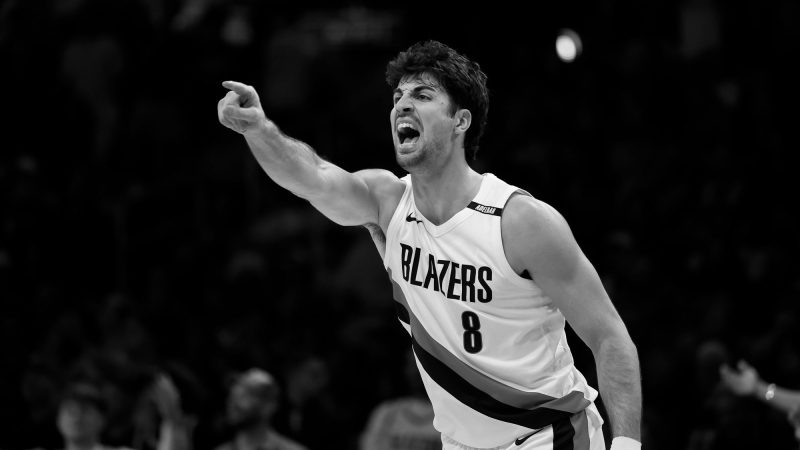 O que Deni Avdija faz no Blazers de Lillard e Morant
