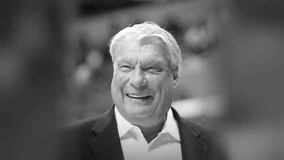 Don Nelson morre aos 86, e foi ele quem apostou em Curry