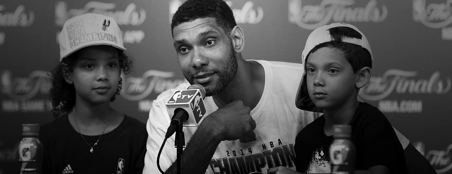 Fã de quadrinhos, Tim Duncan dá nome de personagem a filha