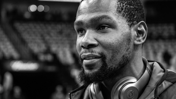 Durant e LeBron têm 2 músicas inéditas perdidas em Ohio