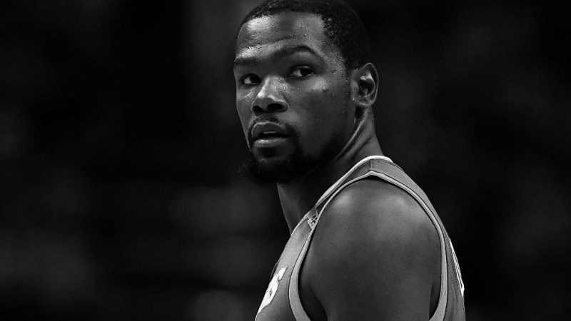Kevin Durant e sua tattoo do Tupac Shakur
