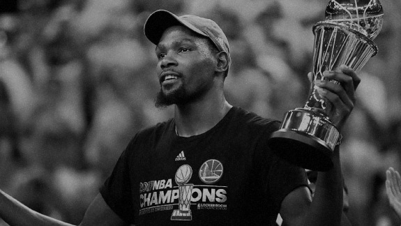 Nike detona críticos de Kevin Durant em video comemorativo