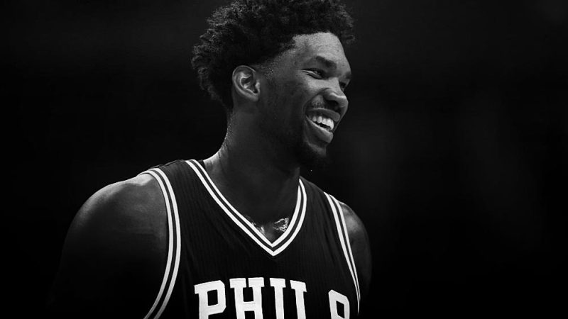 A mulher que deixou Joel Embiid ‘apaixonado’ no Instagram