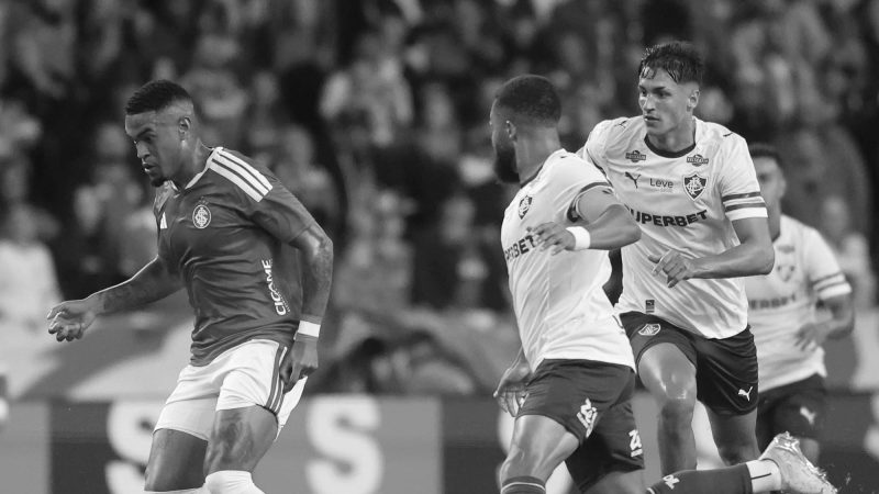 Fluminense x Internacional hoje: horário e onde assistir
