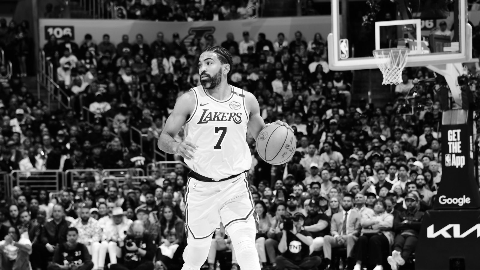 Gabe Vincent recusou o Knicks e segue sem time na NBA