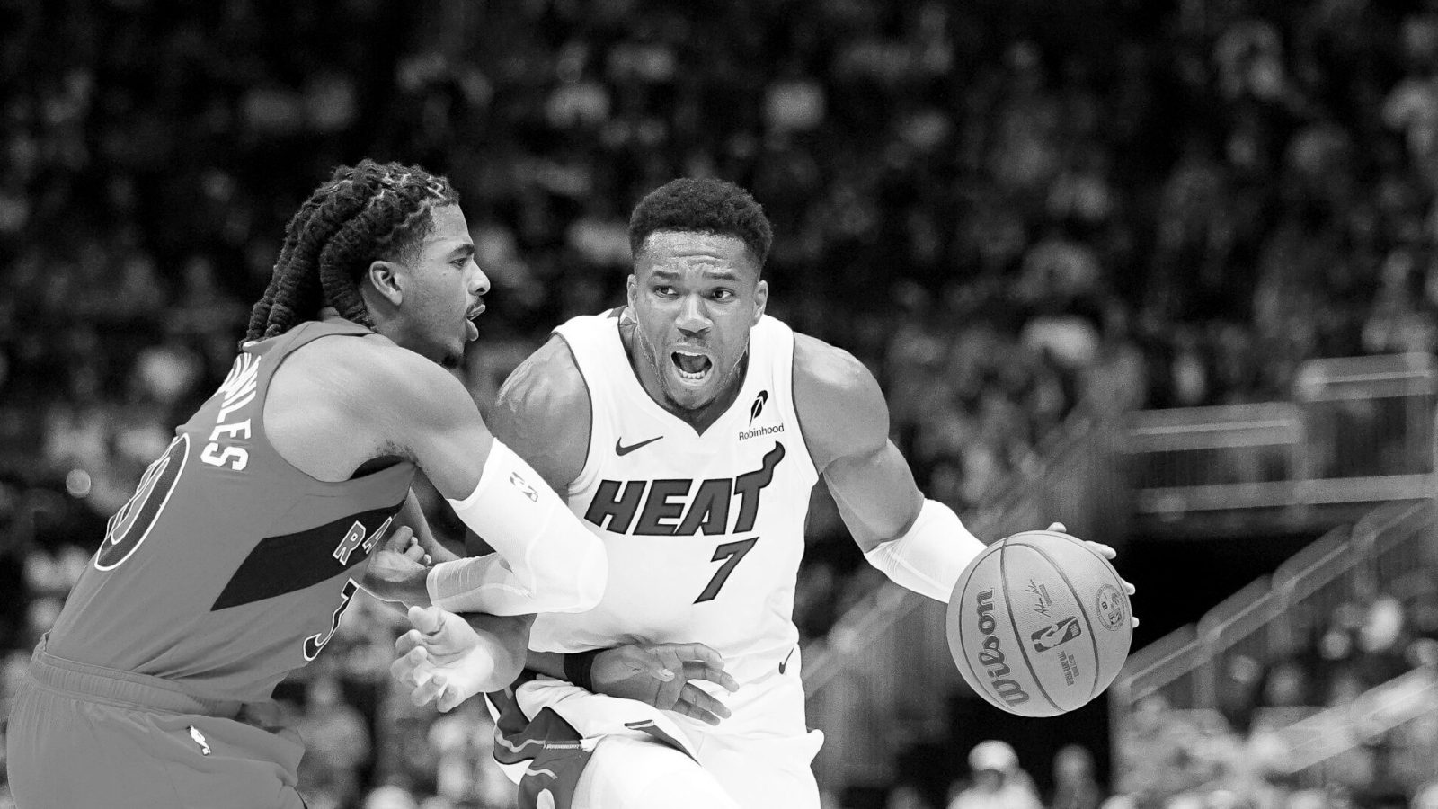 Giannis explica por que não chegava cedo ao camp do Bucks