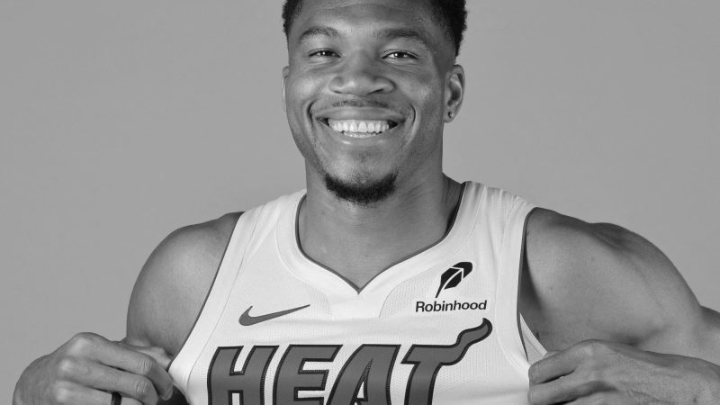 A NBA volta neste sábado com Raptors x Heat em Quebec