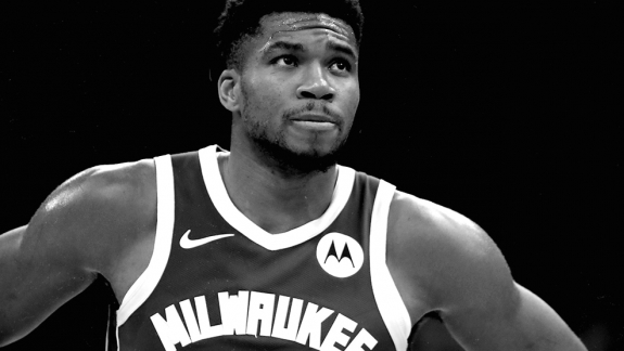 NBA: A proposta irrecusável do Warriors por Giannis Antetokoumpo