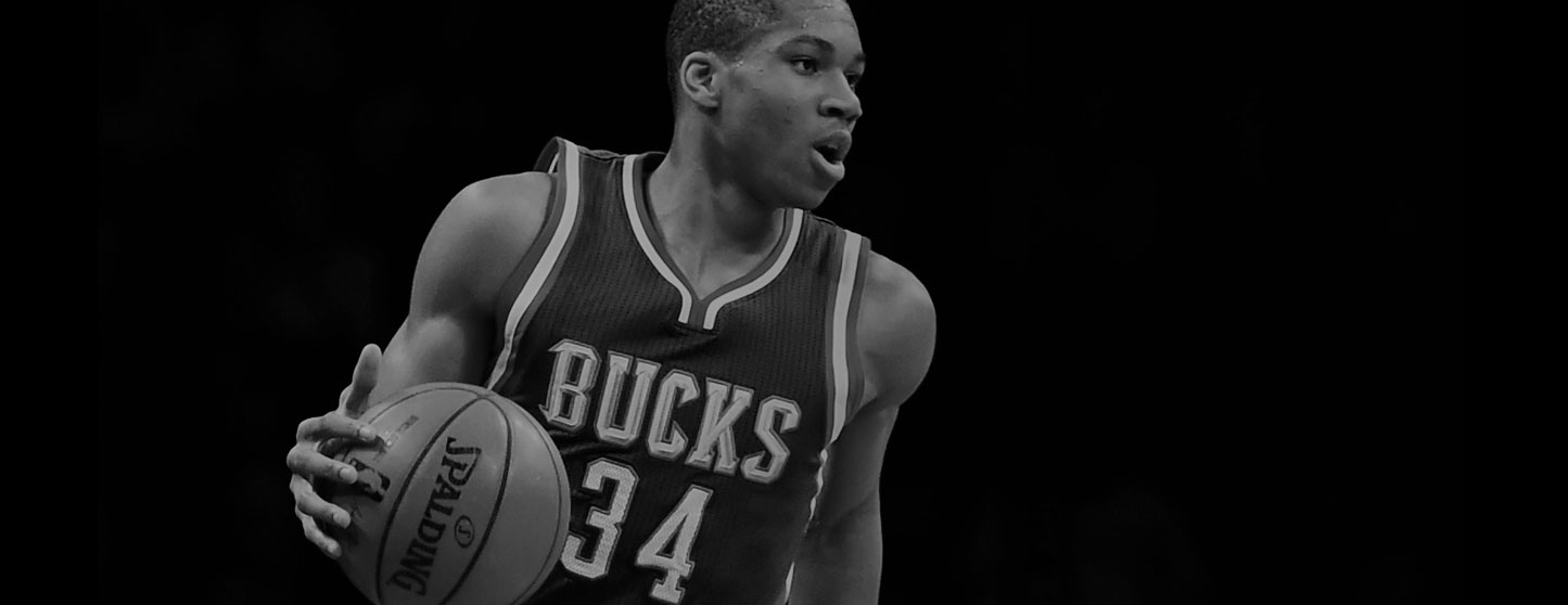 O Grego do Bucks tá dominando a NBA
