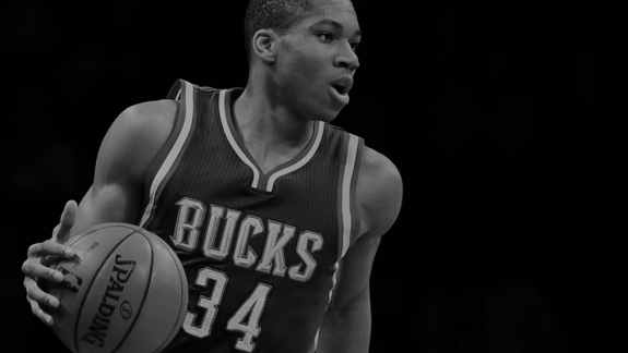 O Grego do Bucks tá dominando a NBA