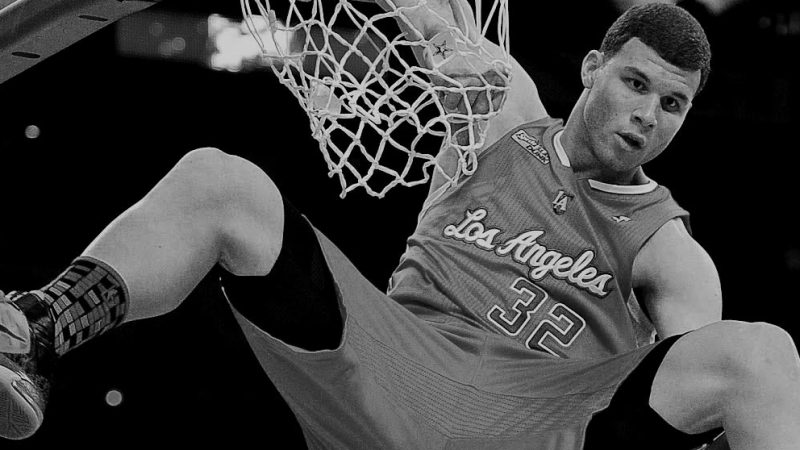 Blake Griffin destrói Draymond Green