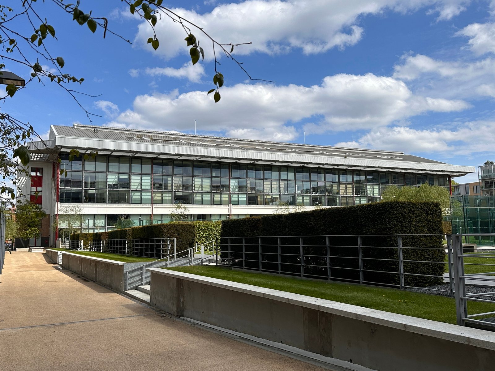 Jardim do Highbury Square no lugar do antigo gramado do Arsenal