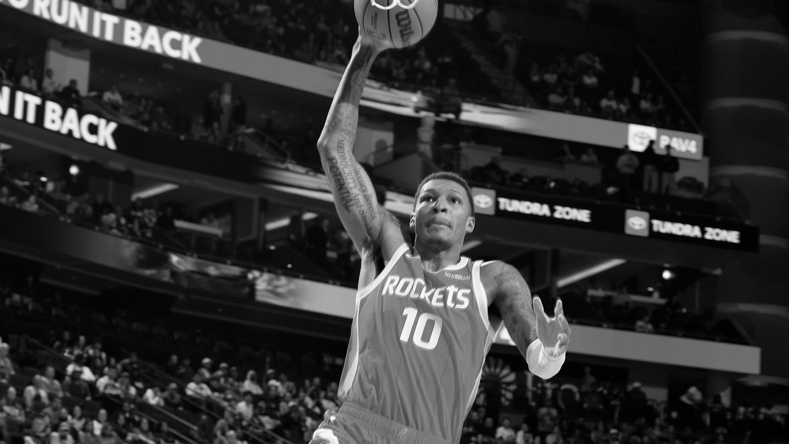 Rockets x Hawks: o que acontece quando Sengun sai de quadra