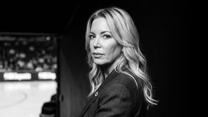 Jeanie Buss perde o comando do Lakers e reage na Justiça