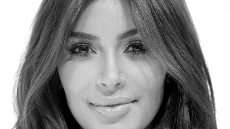 Kim Kardashian rouba a cena no GP de Singapura