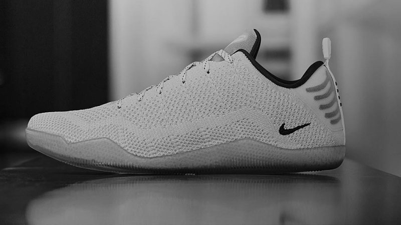 Kobe 11 Elite Low Ghost Of Christmas Past