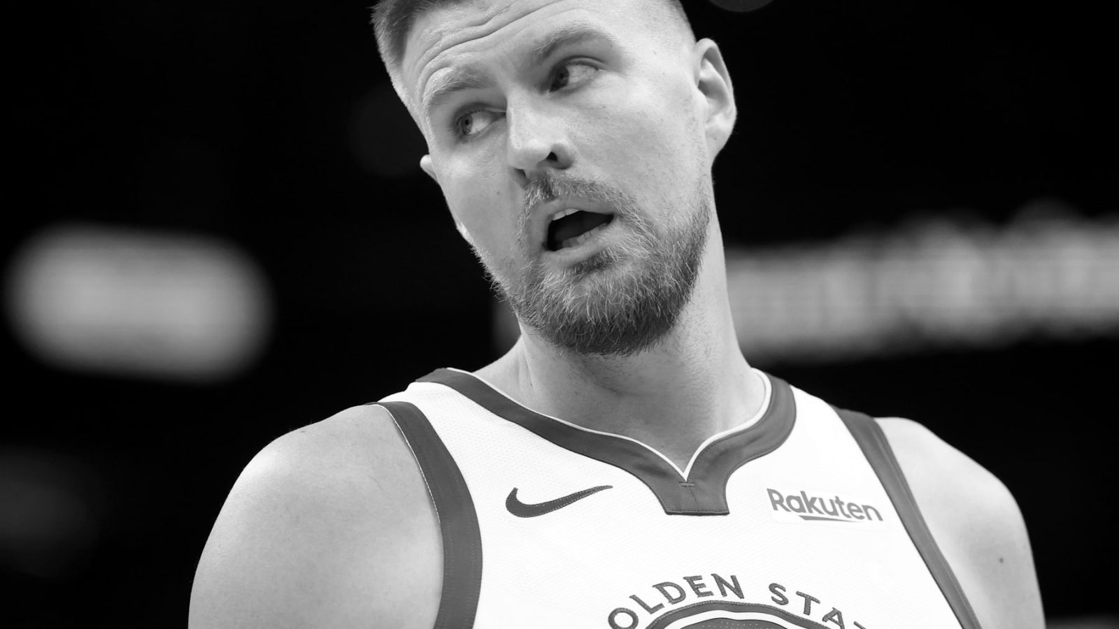 Até quando o Warriors vai ficar sem Porzingis