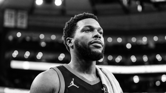Raptors aposenta a 7 de Lowry em jogo contra LeBron