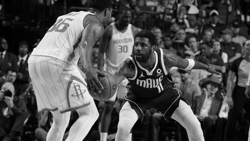 Mavs x Rockets: o que Kyrie e Flagg fizeram contra o invicto