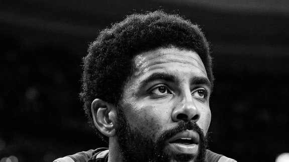 Kyrie voltou a jogar e Porter Jr. não acreditou no que viu