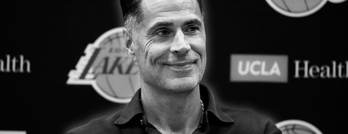 Lakers pode avaliar troca por armador do Celtics